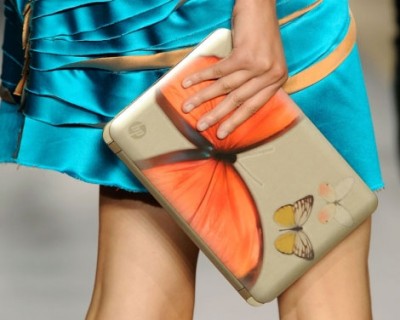 vivienne-tam-digital-clutch.jpg